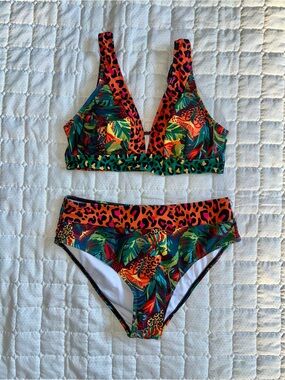 Tropical Leopard Print Women's Bikini Set - Orange & Green NWOT Temu size M